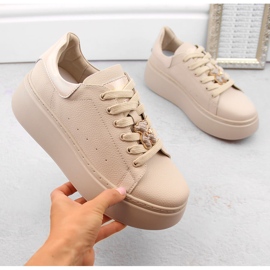 Women's leather sports shoes on a platform with a teddy bear, beige Vinceza 66641 1 Women's leather sports shoes on a platform with a teddy bear, beige Vinceza 66641 1