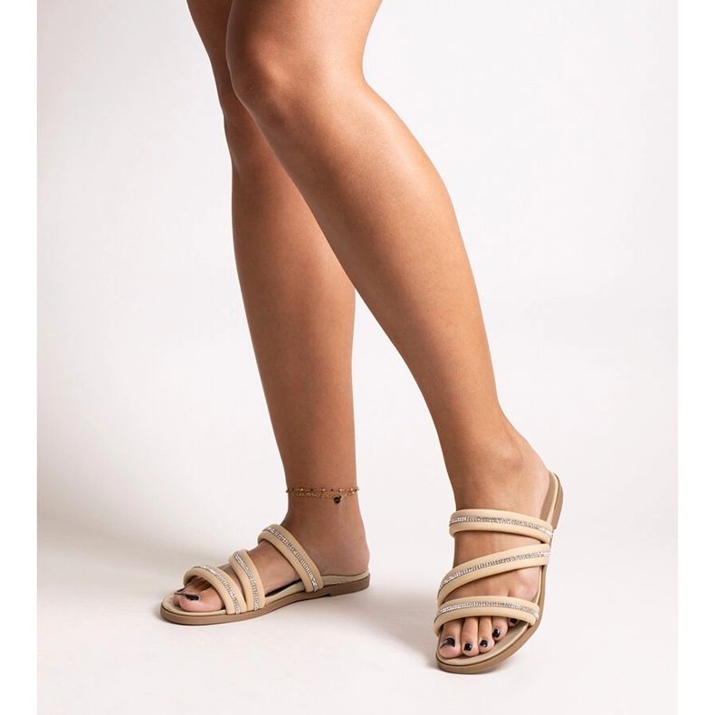 Beige flip-flops with rhinestones from Martinela 1 Beige flip-flops with rhinestones from Martinela 1
