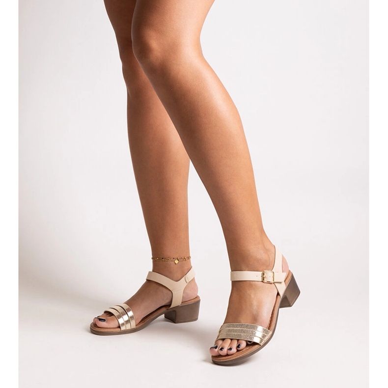 Salsabi gold low-heeled sandals golden 1