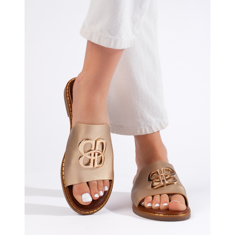 Gold women's flip-flops with decoration golden 2