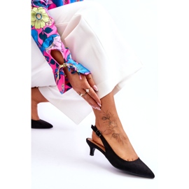 Jeeini Low Pointed Pumps, Black 2
