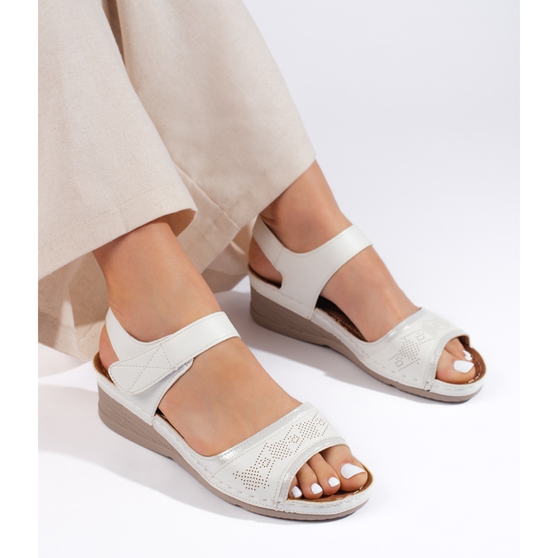 White women's sandals with velcro 1