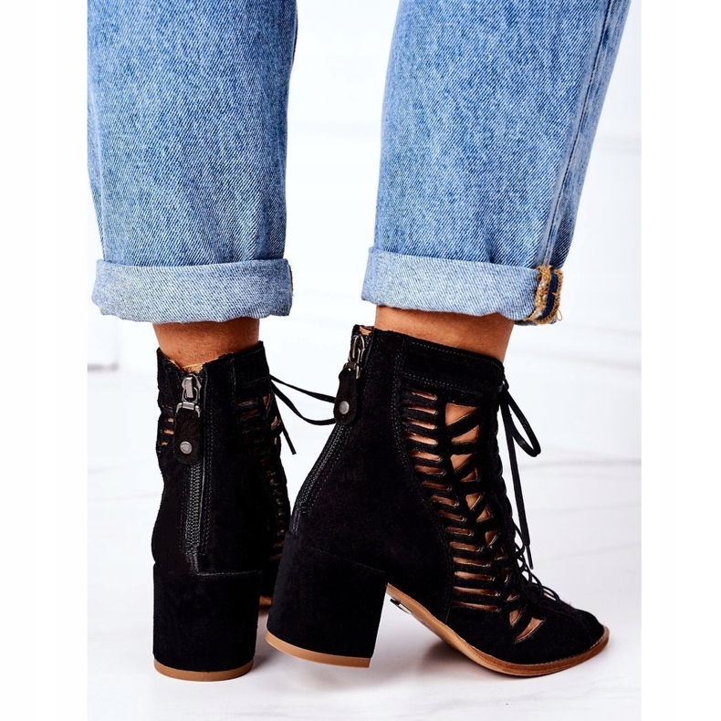 Suede Openwork Boots Maciejka 04040-01 Black 2