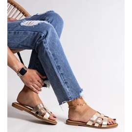 Gold classic flip-flops with Umayma decoration golden 1