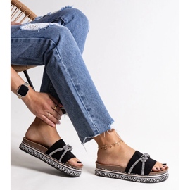 Black flip-flops decorated with Kamillian zircons 1