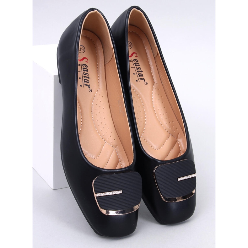 Elegant Montani Black ballet flats 1