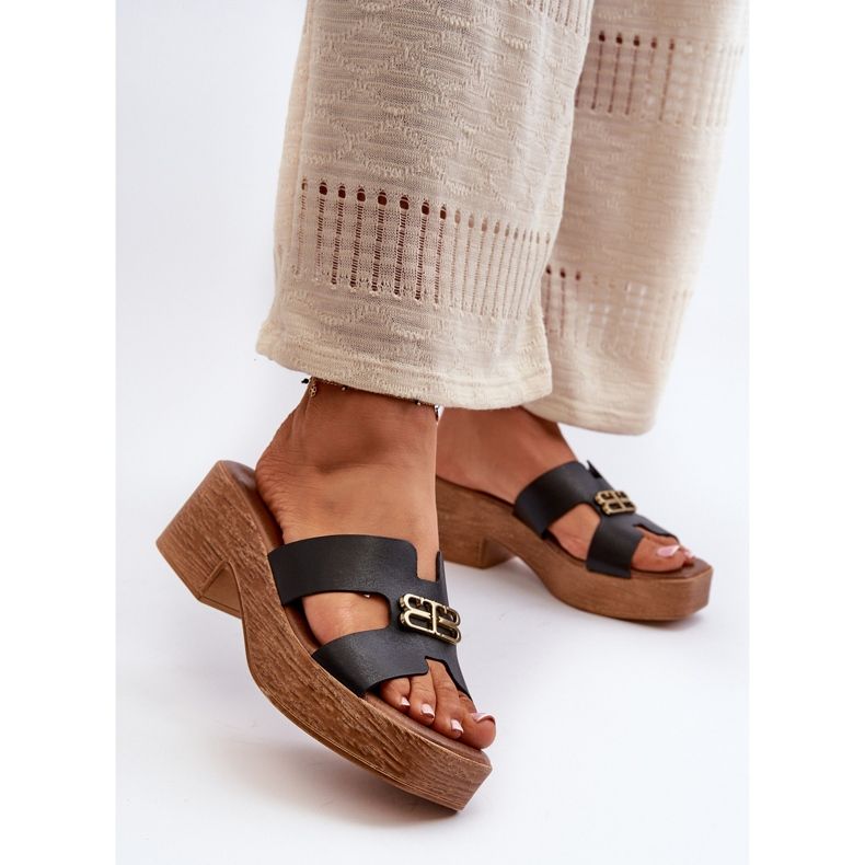 Zazoo 40412 Leather Elegant Women's Flip-Flops With Gold Decoration, Black 2