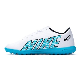 Nike Vapor 15 Club Tf DJ5956-146 shoes white 2
