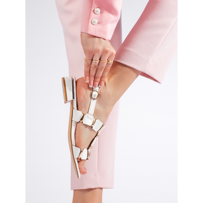 Stylish white flat sandals 2