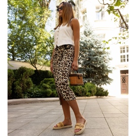 Yellow flip-flops with a gold buckle by Feorie 2 Yellow flip-flops with a gold buckle by Feorie 2