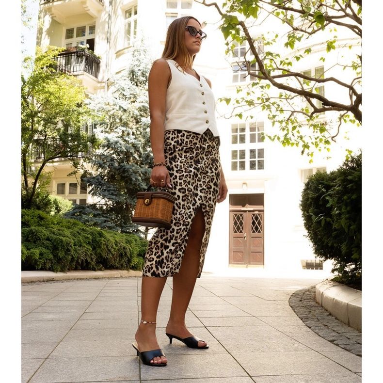 Black Maloua low-heeled slides 1