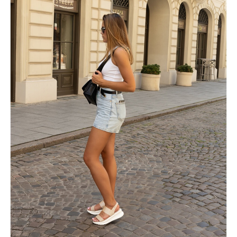 Beige sandals with a decorative Thura wedge 1