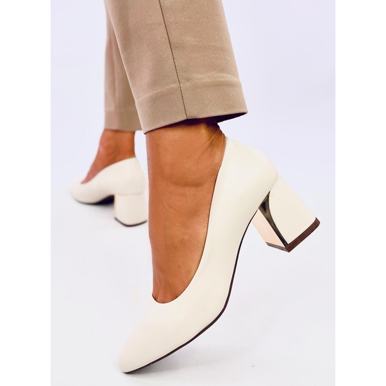Kerrigan Beige high heel pumps 2