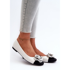 Women's Eco Leather Ballerinas With Decorative Detail White Divinella 1