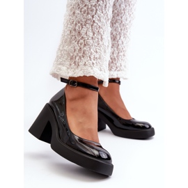 Black Patent Pumps With Massive Heels Effiba 2