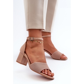 Women's Sandals On The Heel Beige Desvia 2