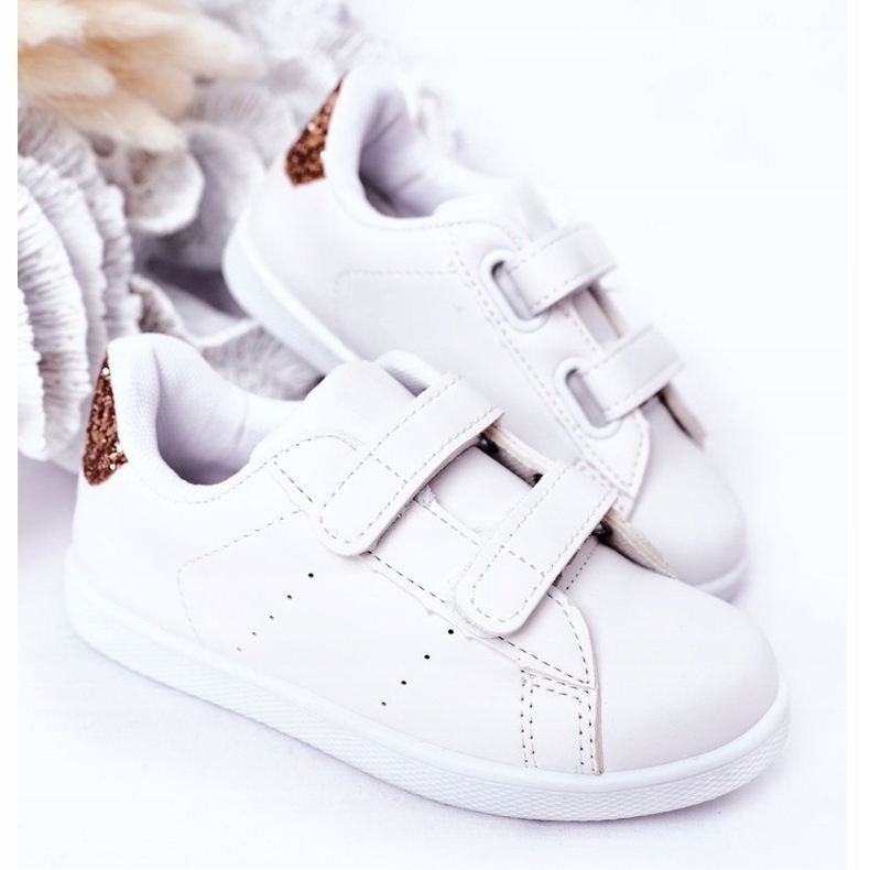 Children's white and golden sneakers 3 Children's white and golden sneakers 3