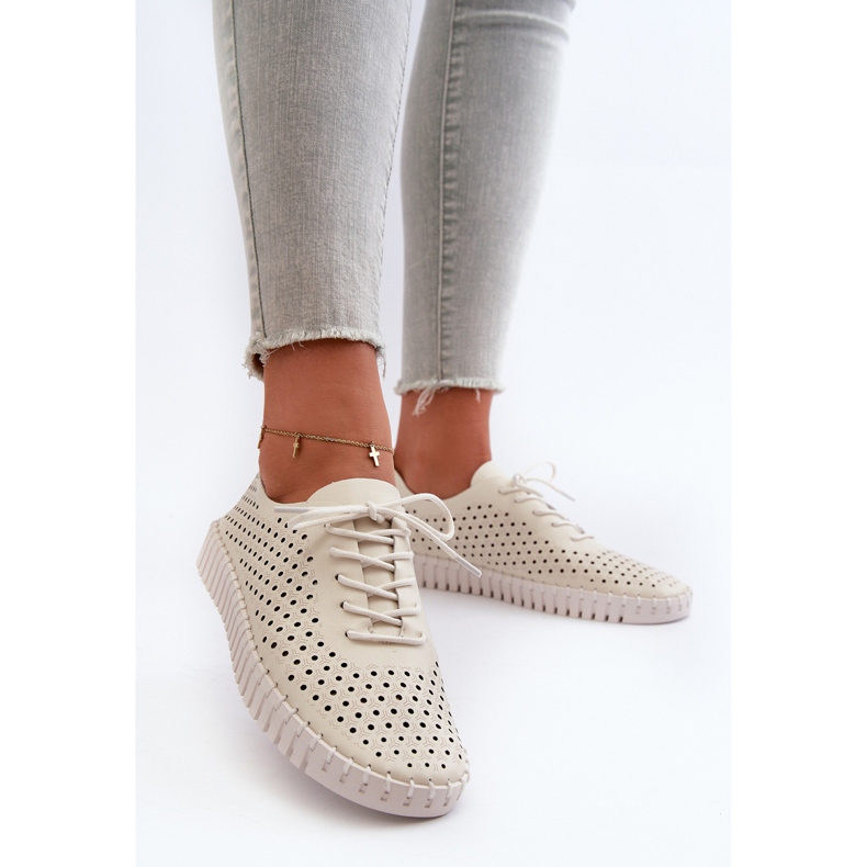 Leather Women's Sneakers With Openwork Pattern Beige Ilvima 2