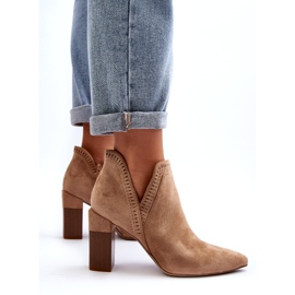 Bella Paris Beige ankle boots with an openwork pattern 3