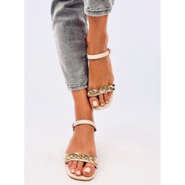 Daphne Beige low-heeled sandals 1