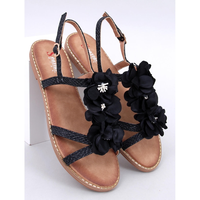 Amaur Black sandals with delicate flowers 1