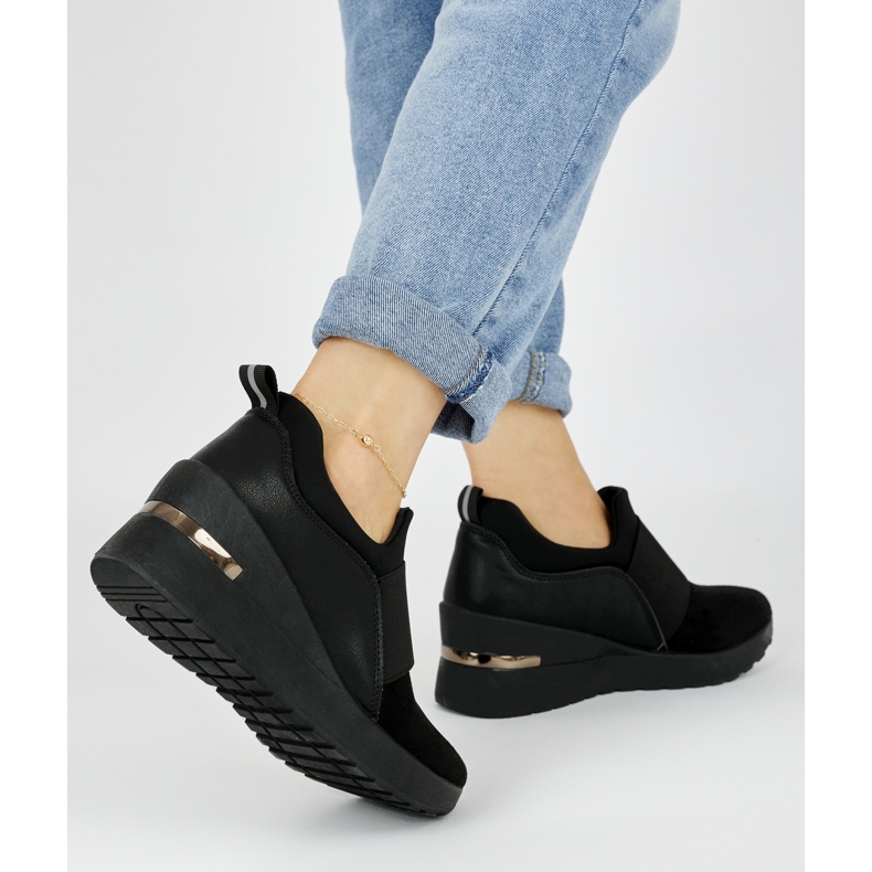 Black women's wedge sneakers 1