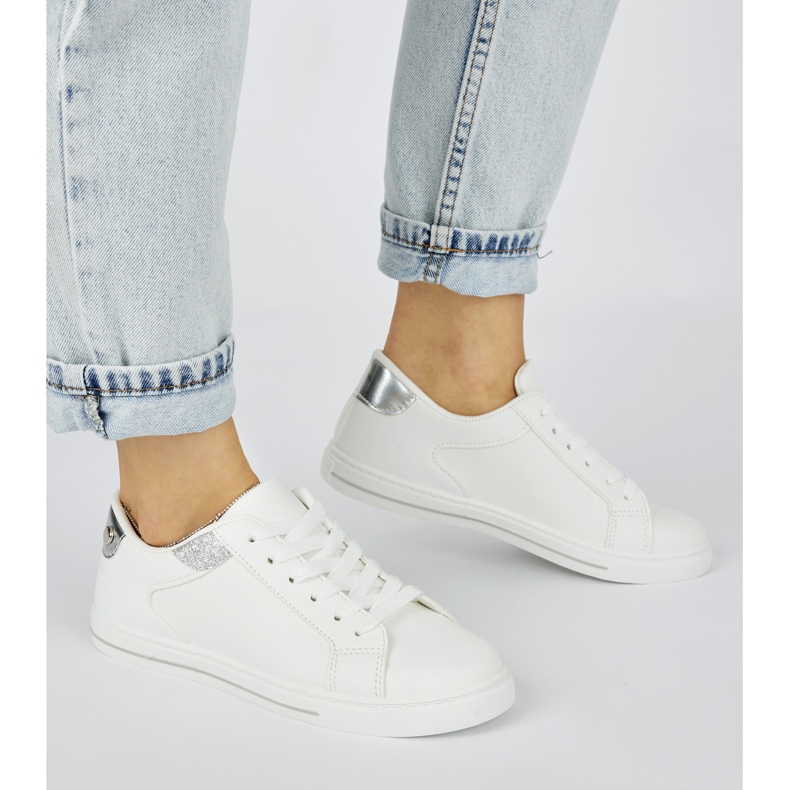 Classic women's sports shoes white 2