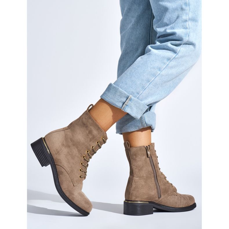 Beige women's lace-up ankle boots with low heels 2