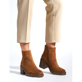 Brown women's ankle boots with a block heel 1