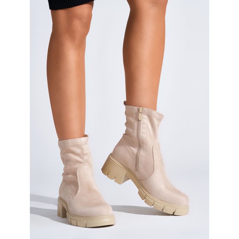Ladies' beige boots 1