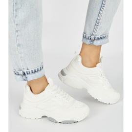 Sporty white shoes with a thick sole 2