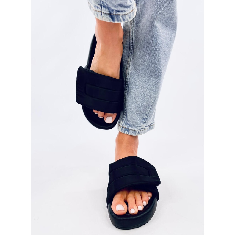 Cueto Black nylon slippers 1