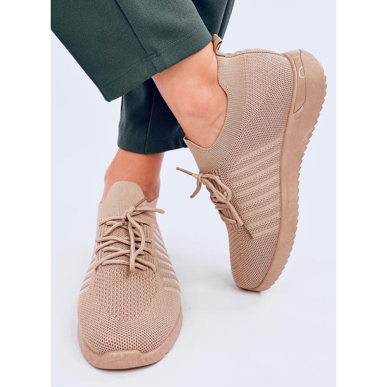 Sharpe Khaki sock sports shoes beige 1