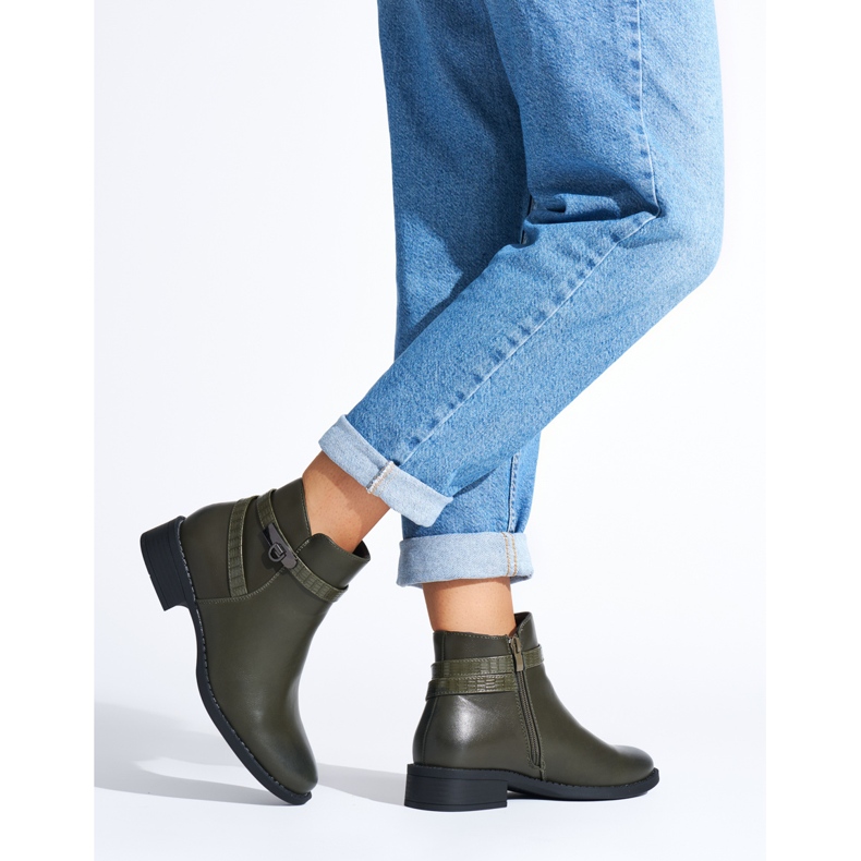 Dark green women's ankle boots with low heels 2 Dark green women's ankle boots with low heels 2
