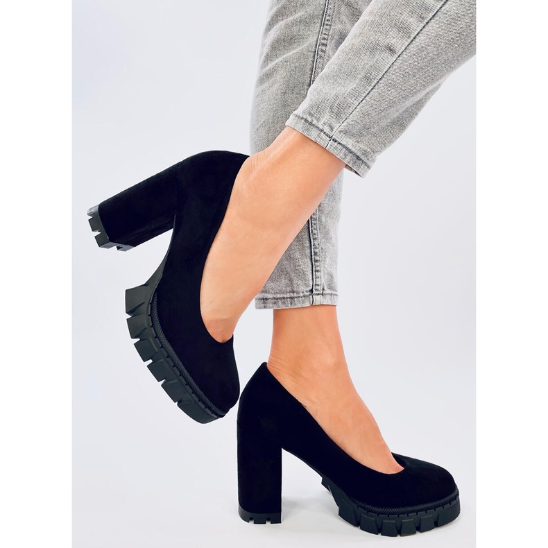 Angela Black high-heeled and platform pumps 2