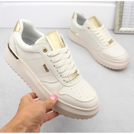 Women's sports shoes with laces beige Big Star OO274757 1