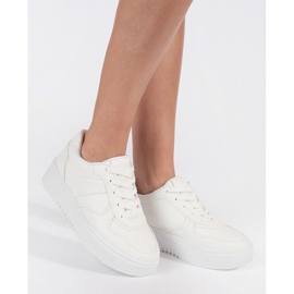 White women's platform sports shoes 1 White women's platform sports shoes 1