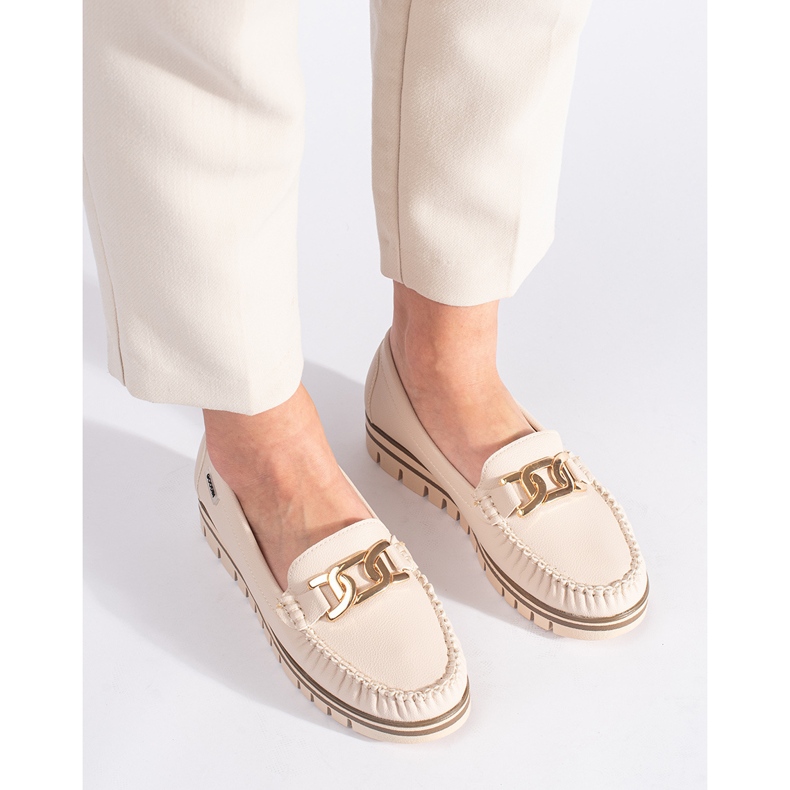 Beige women's loafers on the platform 2