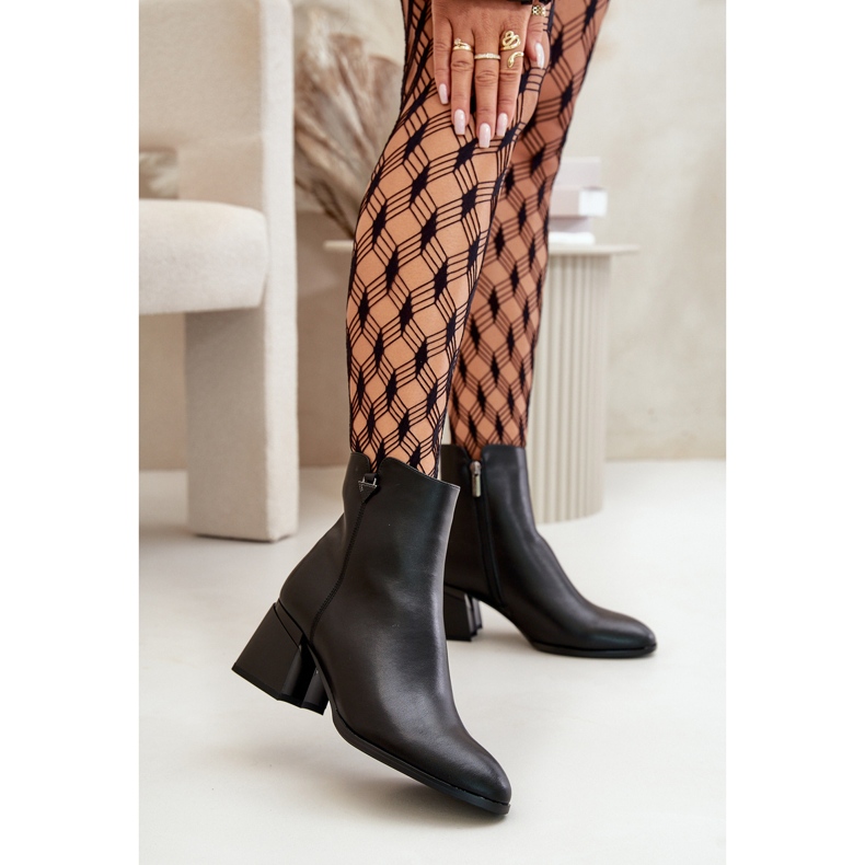 Elegant Insulated Women's Ankle Boots Made of Natural Leather Black Vinceza 77106 2 Elegant Insulated Women's Ankle Boots Made of Natural Leather Black Vinceza 77106 2