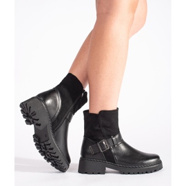 Black women's ankle boots with a decorative clasp 1