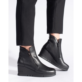 Black women's wedge ankle boots 1