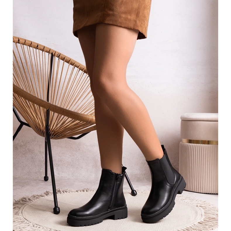 Black insulated classic slip-on ankle boots Edina 1