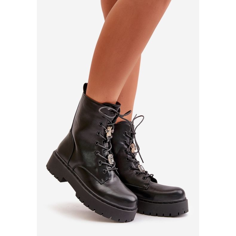Insulated Worker Boots for Women with Pins Black Avorira 1 Insulated Worker Boots for Women with Pins Black Avorira 1