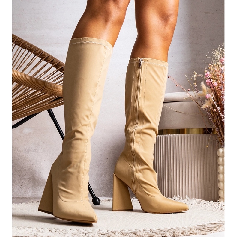 Beige high-heeled boots from Nerina 1