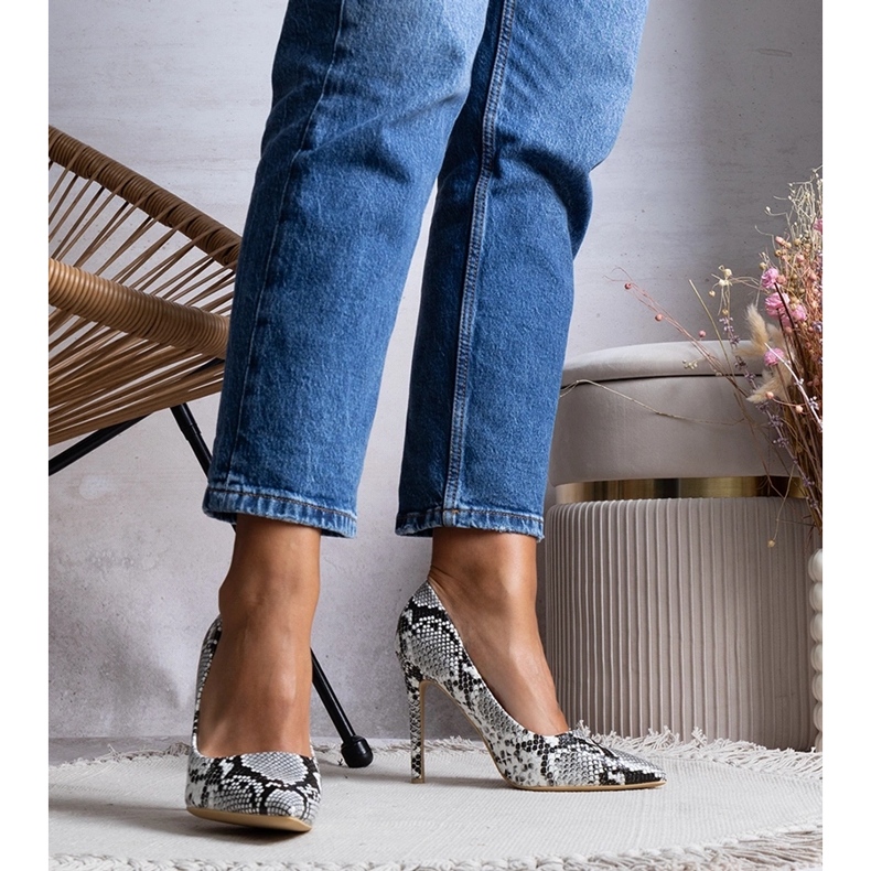 Ephrem white high heels 2