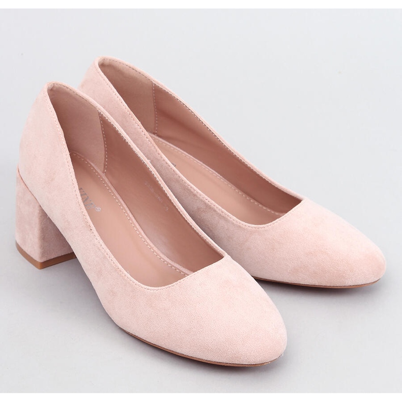 Pumps with comfortable heel Fredette Beige 1