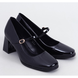 Maddoi Black patent leather pumps with heels 1