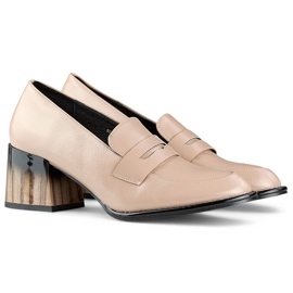 Patent leather beige women's shoes with a low, comfortable heel 1