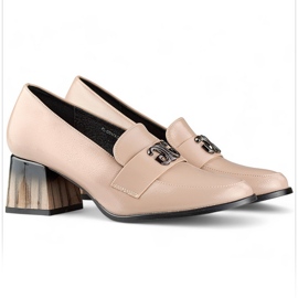 Beige patent leather women's pumps with a block heel, women's half-shoes 1