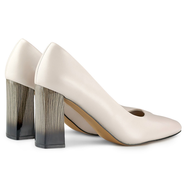 Beige high heel pumps with leather insole 1